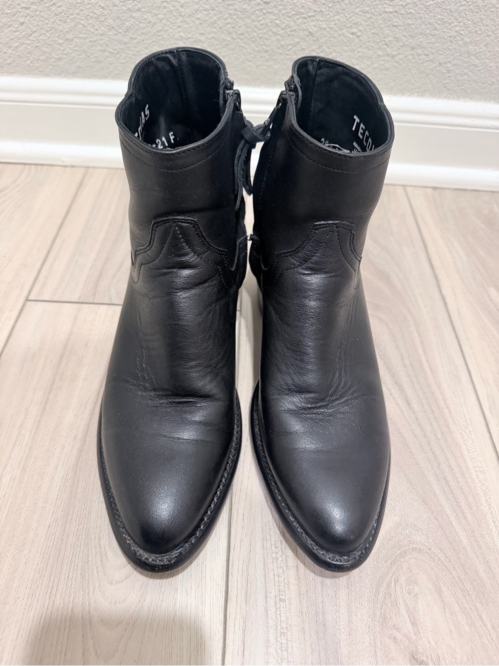 Tecovas “The Jenny” women 7.5